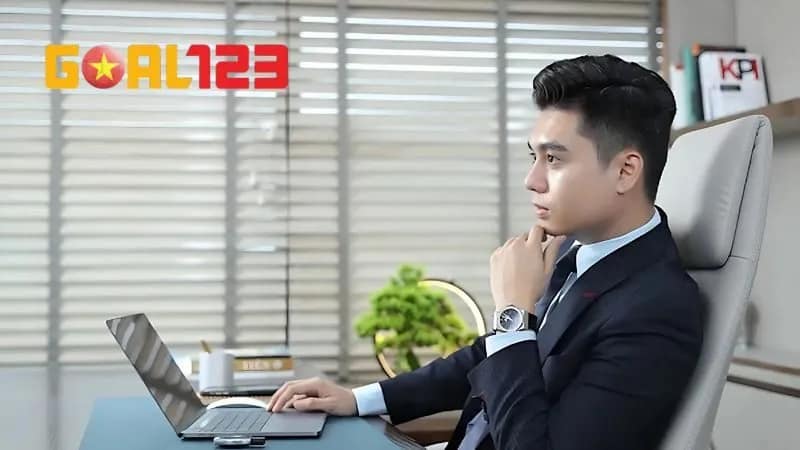 Tìm hiểu về tác giả Mã Chiêu